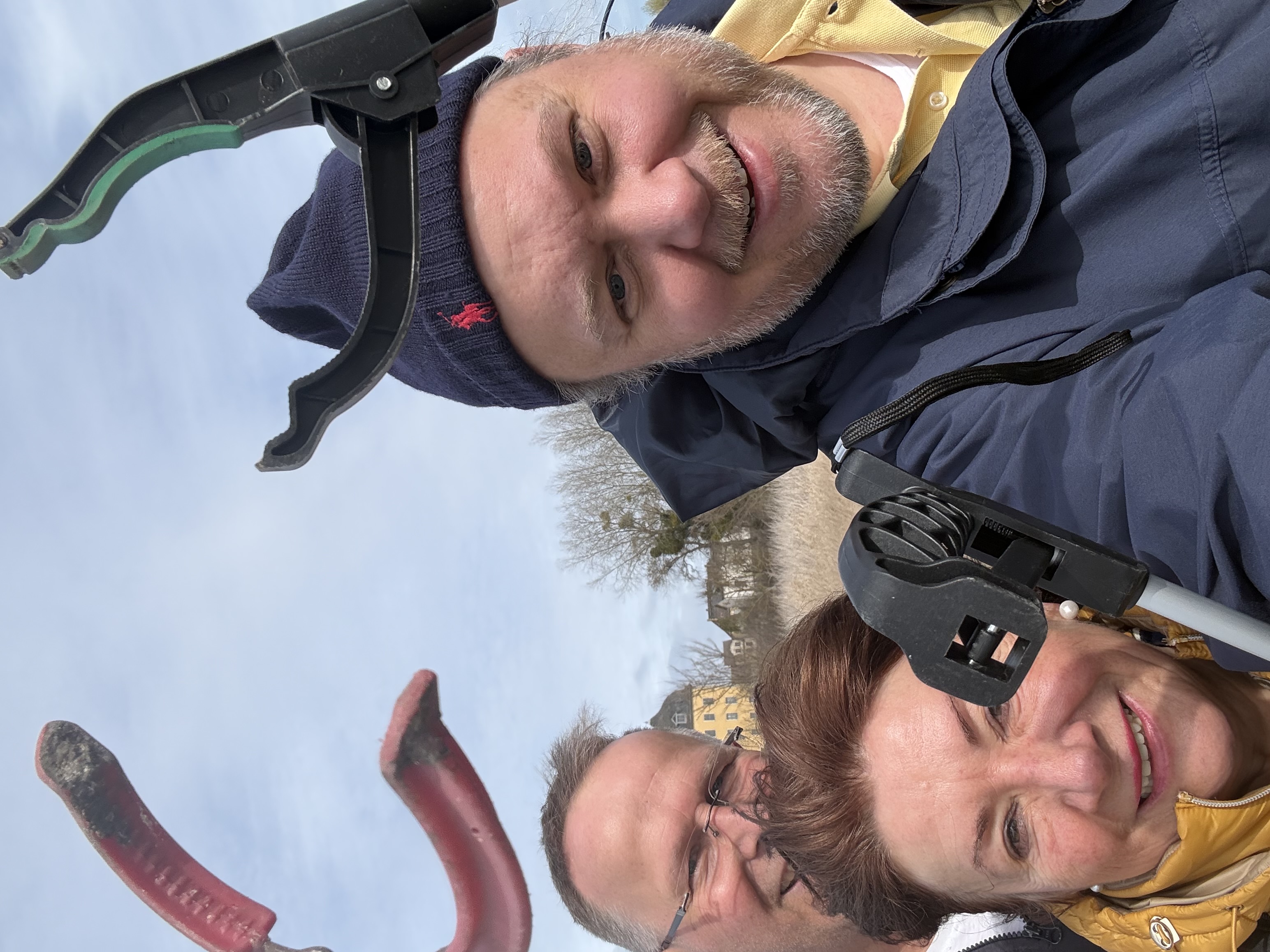 FDP-Ortsverband Coswig beim Müll einsammeln